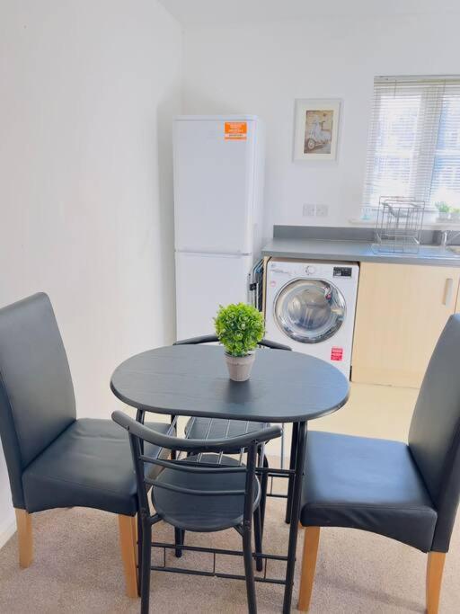 Starview Apartment-Vitoria Lexden ภายนอก รูปภาพ